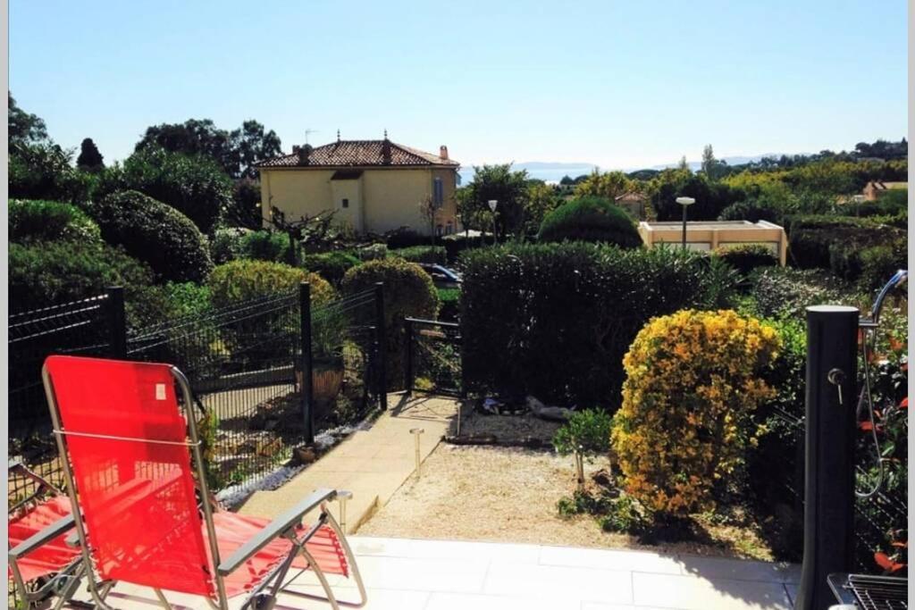 Au Petit Bonheur Vue Mer, Parking, 400M Plage 勒拉旺杜 外观 照片